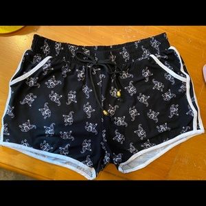 Elephant print black and white stretchy shorts